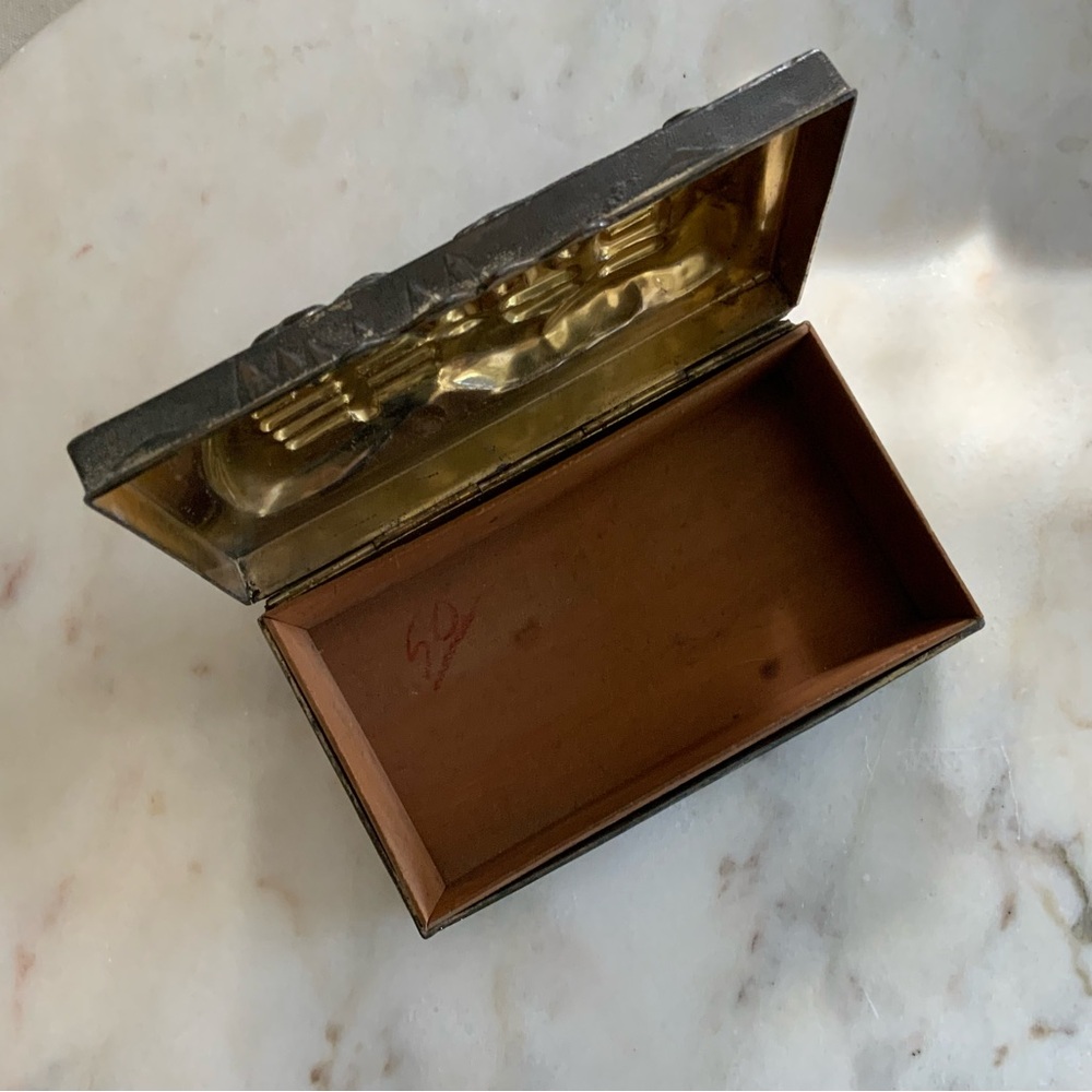 Embossed Dragon Box - Picture 4 of 7